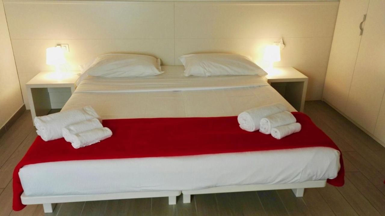 Residenza Cardo Massimo Hotel Верона Екстериор снимка