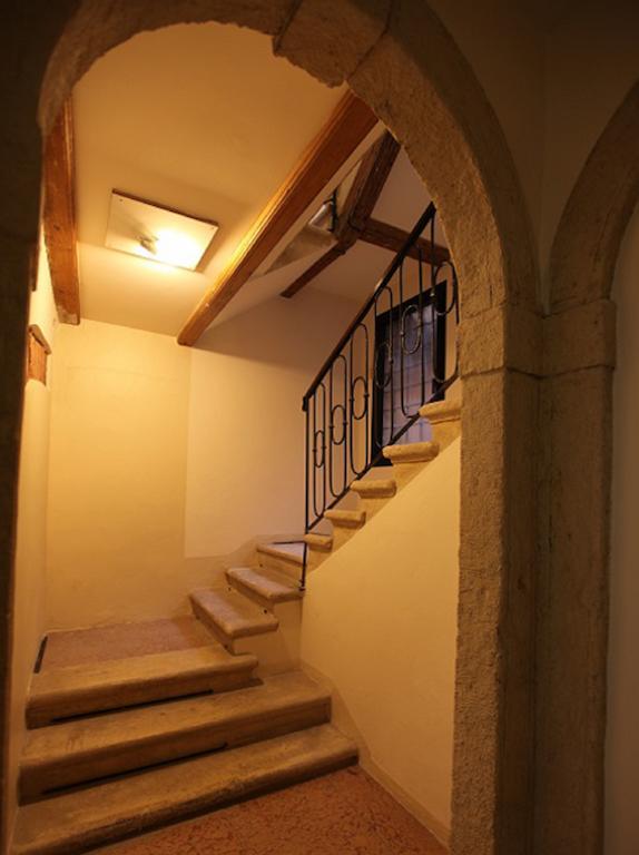 Residenza Cardo Massimo Hotel Верона Екстериор снимка
